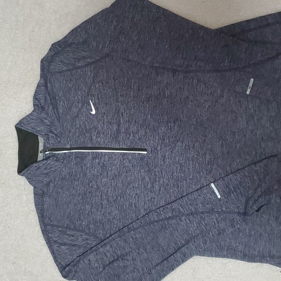 NIKE DRI Fit purple Performance Shirt. Xl. Half Zip. Thumb Holes - Picture 2 of 12